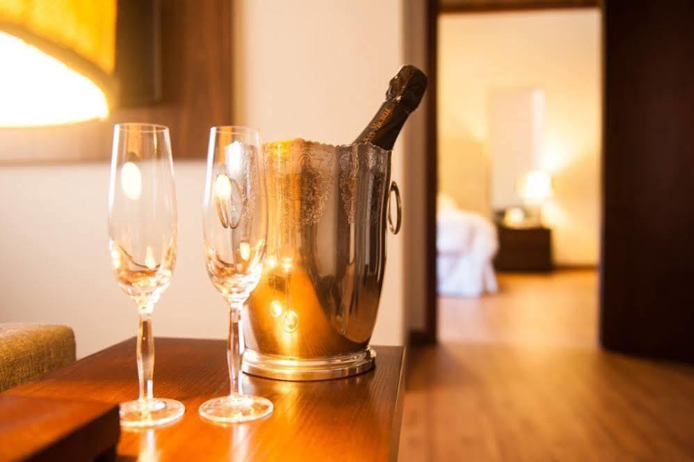 Timbo Park Hotel Экстерьер фото